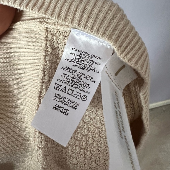 LOFT Textured Cream and Black Tank Top - Picture 6 of 6